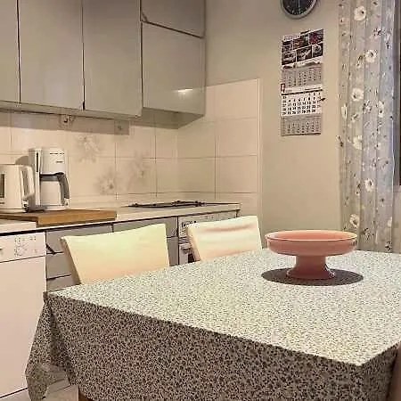 Near In Novigrad-istrien 44247 Apartment *